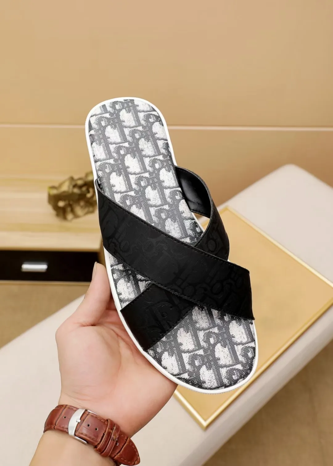 Luxuriöse Dior Hausschuhe Hochwertige Hausschuhe