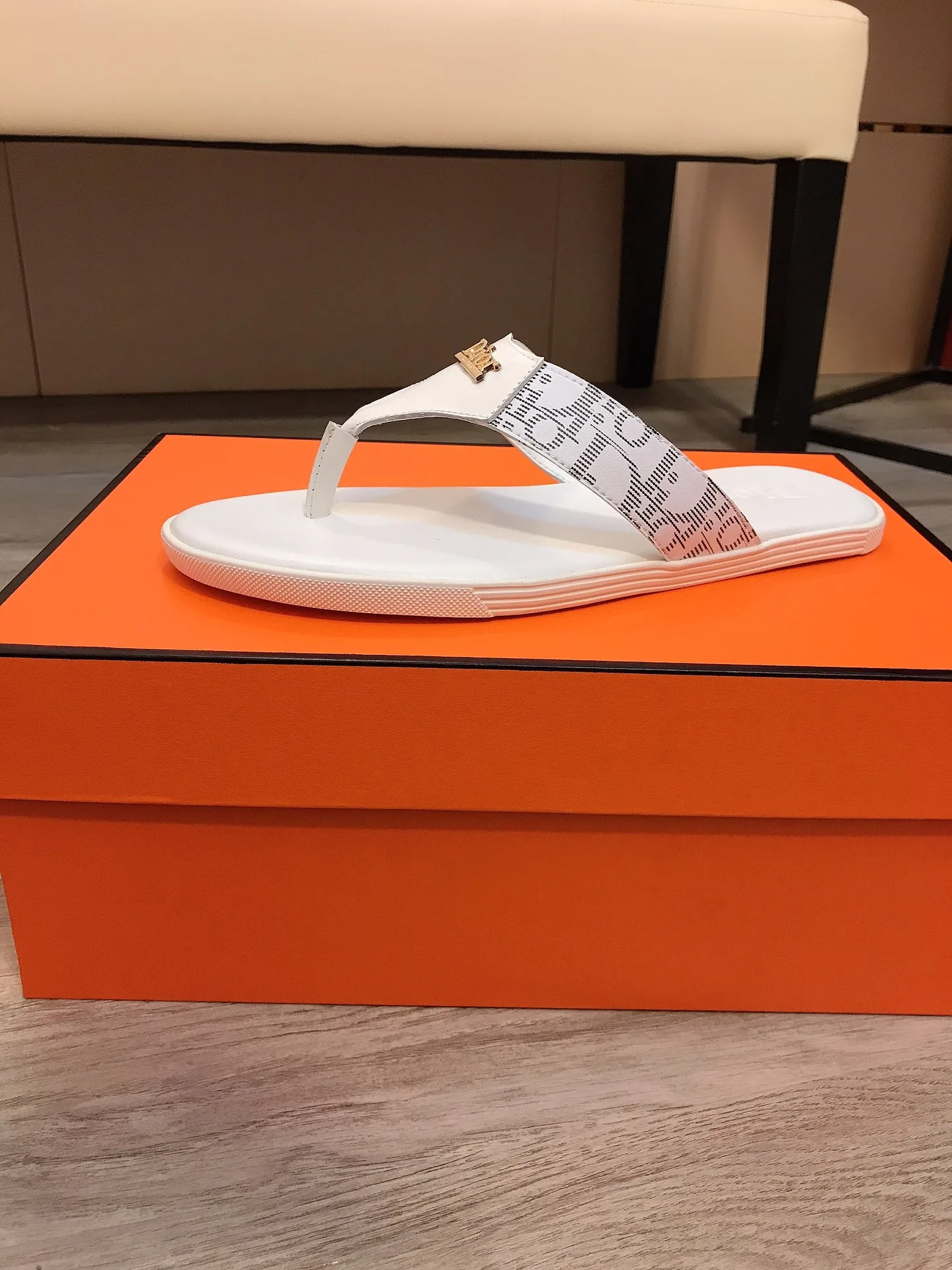 Hochwertige Dior Herrenpantoffeln Hausschuhe direkt hochwertige Herstellersohle