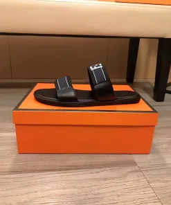 Luxus Fendi Hausschuhe Monster Hochwertige Verarbeitung perfekte Details