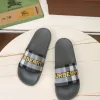Hochwertige Burberry Sandalen Khakifarbene Größen klassische neue Schmal