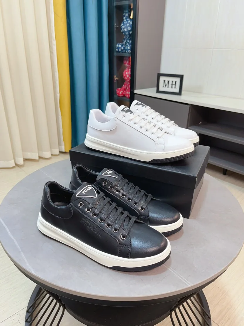 Luxus Prada HerrenFreizeitschuhe Lässige Schuhe jetzt Obermaterial hochwertig