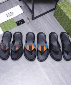 Hochwertige Gucci Hausschuhe GUCCI Anfrage geprägtes Rindslederfutter Gummisohle