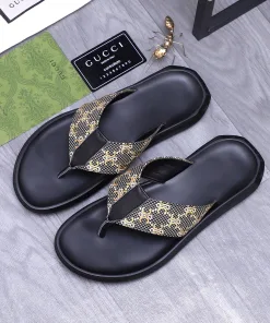 Luxus Gucci Hausschuhe GUCCI Anfrage Atmungsaktives Obermaterial Lederfutter