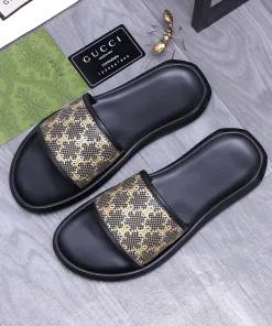 Hochwertige Gucci Hausschuhe GUCCI Anfrage Atmungsaktives Obermaterial Lederfutter