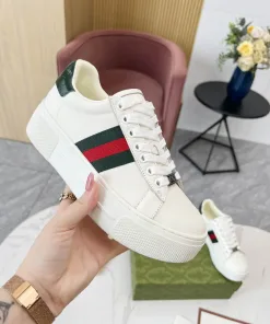 Premium Gucci Weiße Sneaker Echte Preise weiß erhältlich Originale