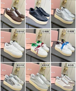 Premium Miu Miu Weiße Sneaker Neue weiße Freizeitsneaker herausragender Ganzjahresschuh