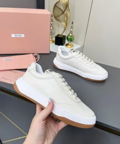 Luxus Miu Miu Weiße Sneaker Frühjahr Lässige Sneaker Forrest Gump
