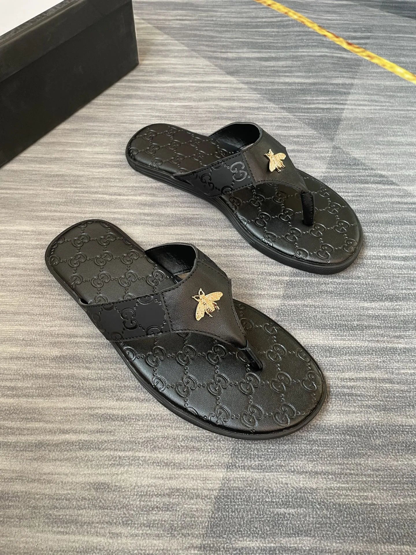 Hochwertige Gucci Sandalen Herrensandalen Herrensandalen Gucci sind neue elegante