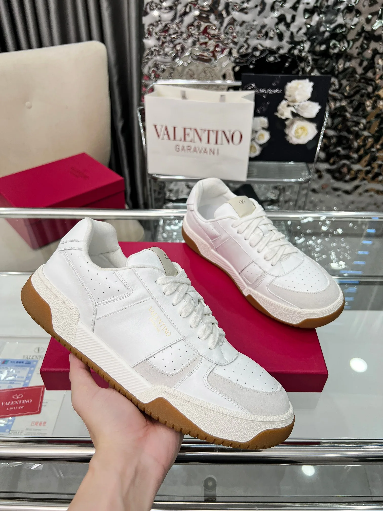 Hochwertige Valentino Weiße Sneaker Preisgarantie Valentino Joie Jouer Serie