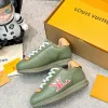 Luxuriöse Louis Vuitton Turnschuhe im Stil von Louis Vuitton, entworfen von Pharrell Williams