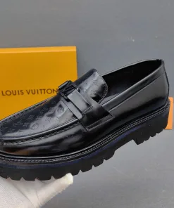 Premium Louis Vuitton Slipper Lederschuhe Hochwertige Schuhe Dongguan jetzt Diese