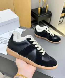 Hochwertige Margiela Trainingsschuhe Australische Trainingsschuhe deutsches Schaffell echt