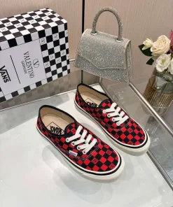 High Quality Valentino Turnschuhe Echter Preis Ästhetik italienischer Haute