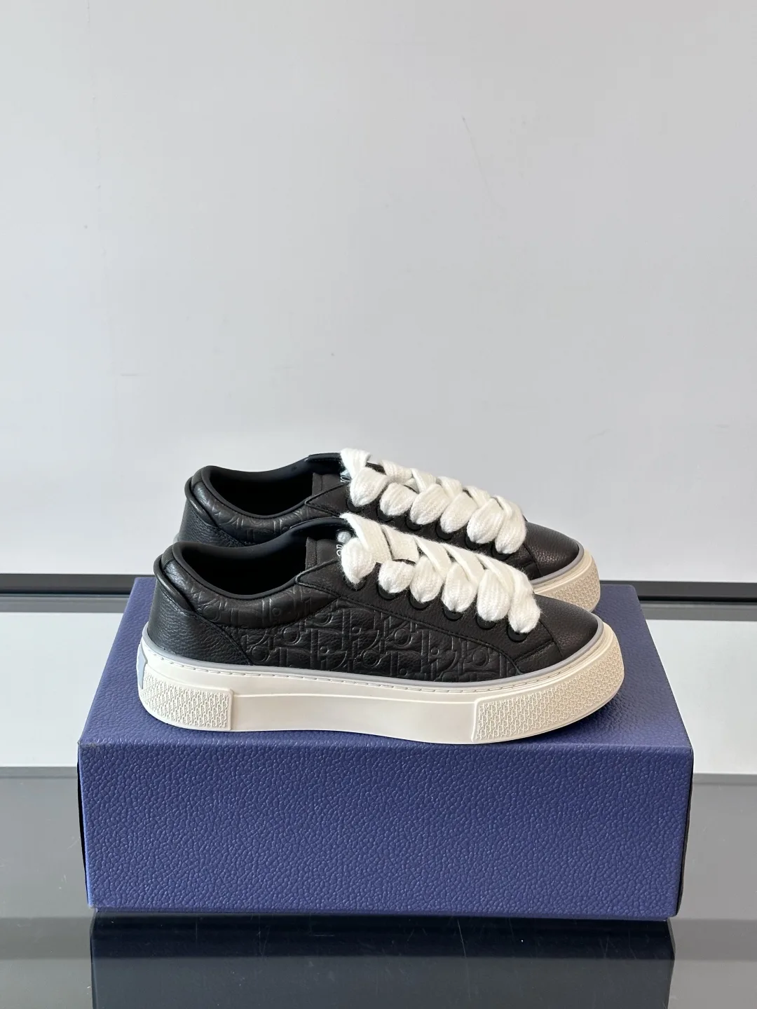 Premium Dior Tennisschuhe Sneaker interpretieren klassische Tennisschuhe bestechen