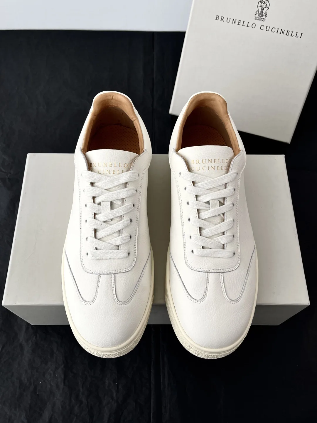 Luxus Brunello Cucinelli Turnschuhe Brunello Cucinelli Wildleder Dieser Herrenschuh