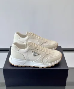 Luxus Prada Turnschuhe weichem Diese Sneaker sind einer