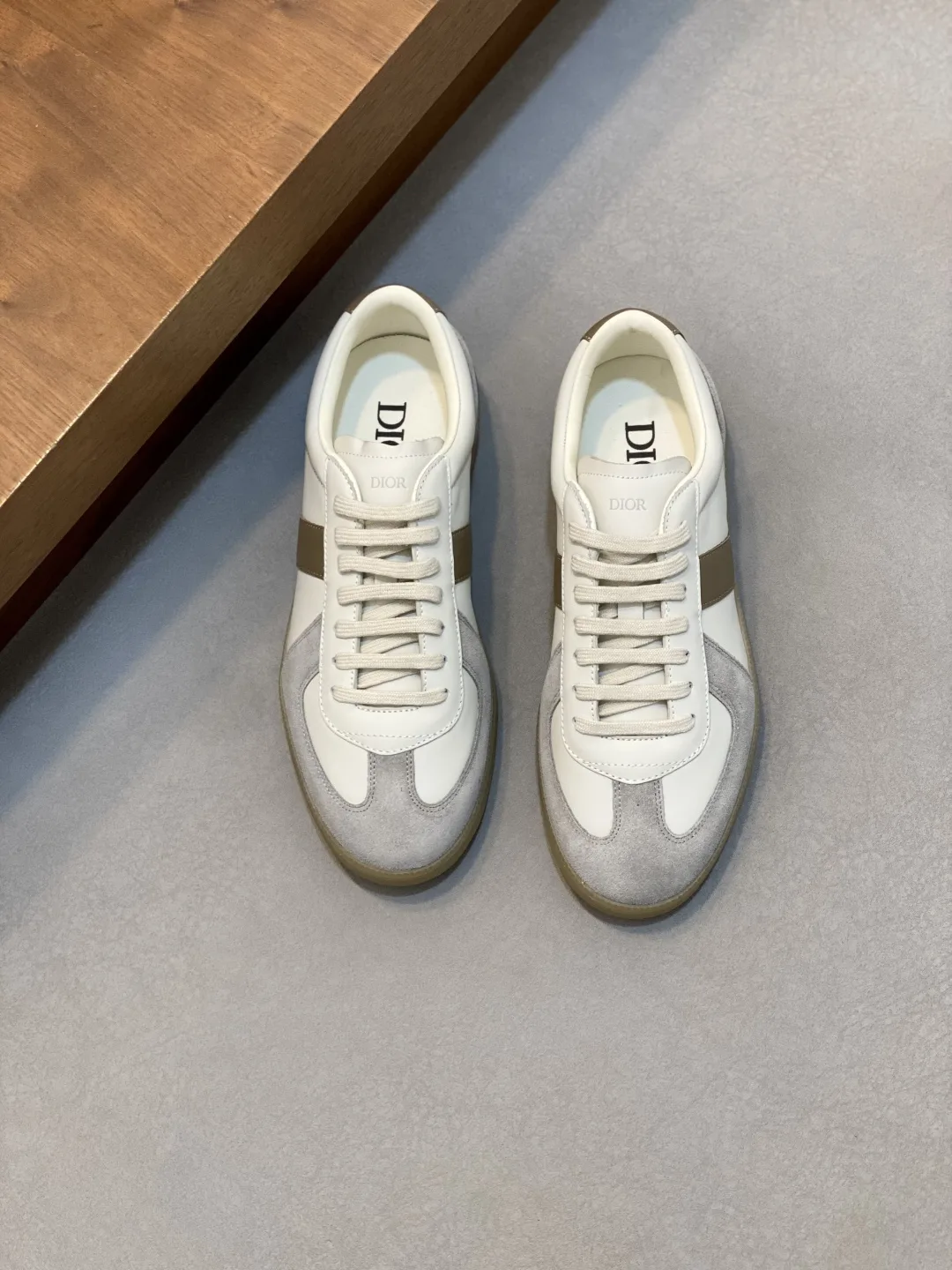 Premium Dior Skateschuhe Tennisschuhe Dior direkt Diese Sneaker sind