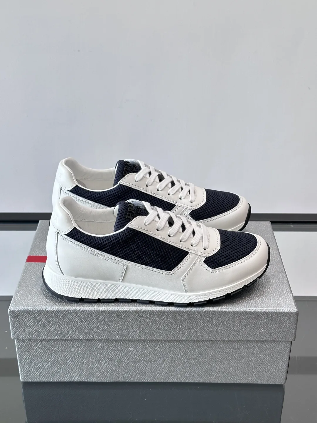 Luxus Prada Turnschuhe neue Prada Herren sind lässig