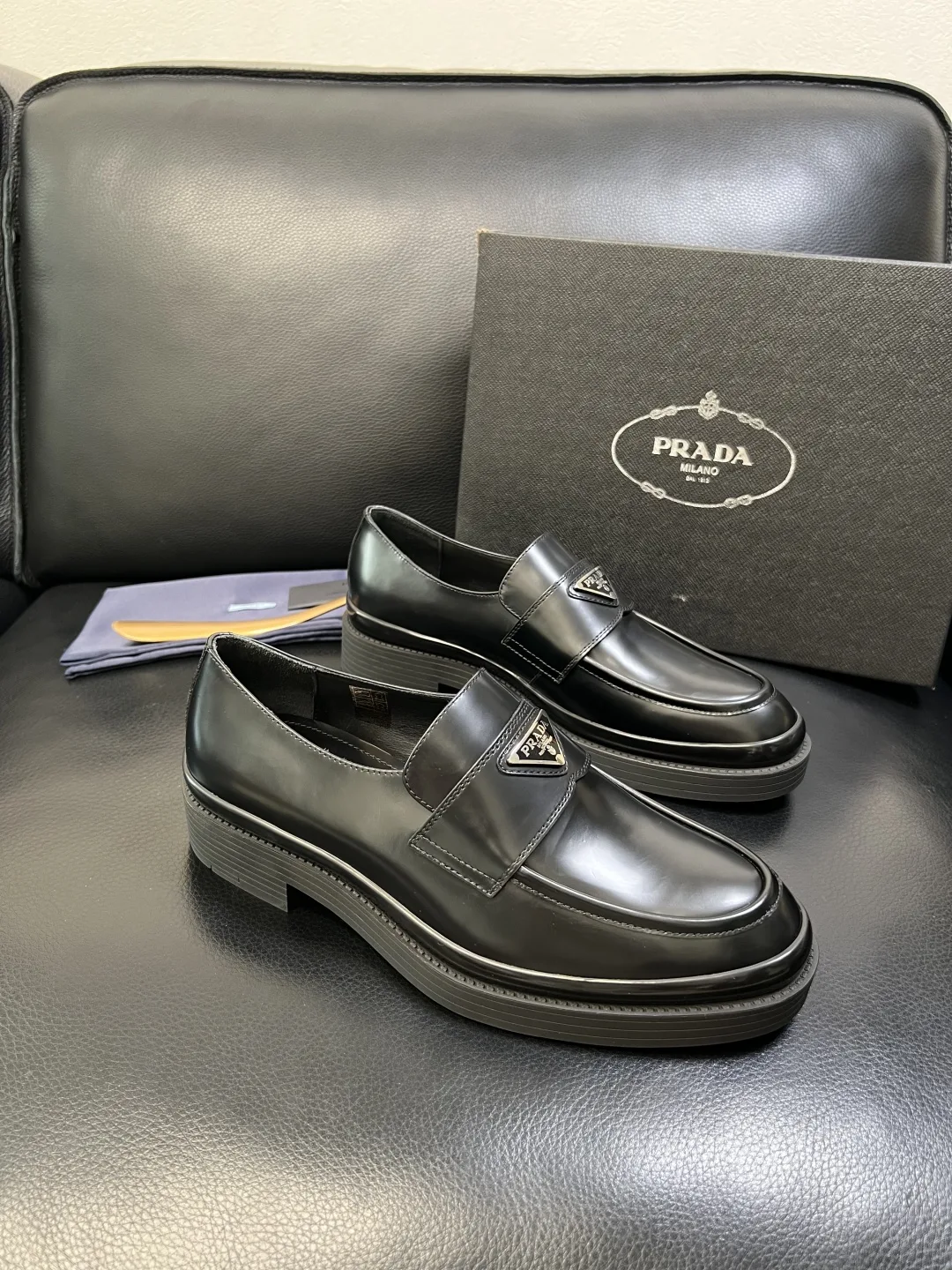 High Quality Prada Lederschuhe Hochwertige erstklassiger identisch denen originale