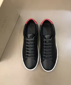 Hochwertige Burberry Freizeitschuhe Sneaker Lässige Sneaker ausgewähltm Burberry gelieferte