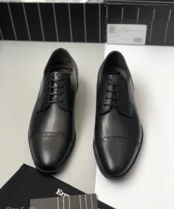 High Quality Zegna Herrenlederschuhe Lederschuhe neue Zegna Brogues sind Diese