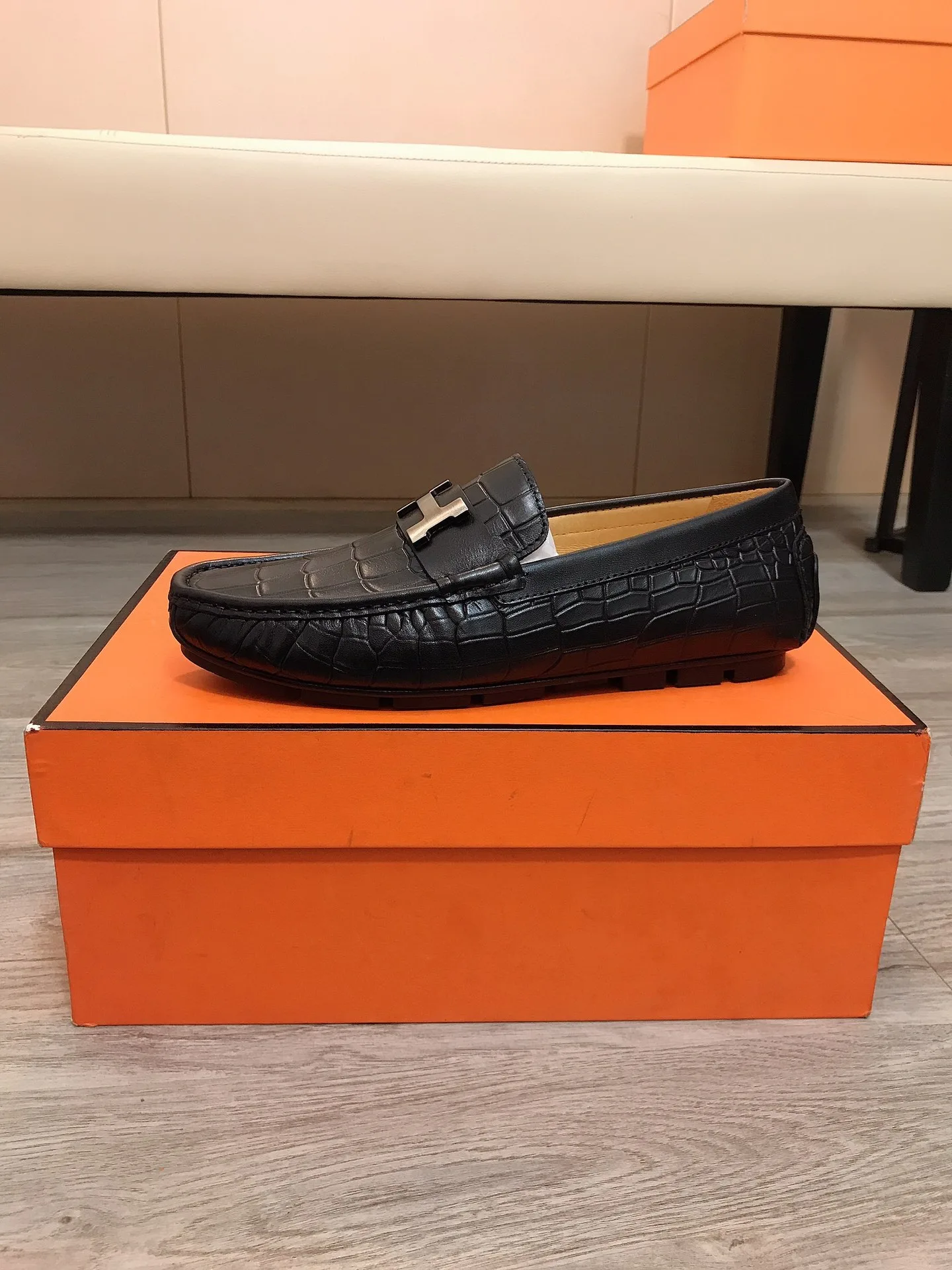Luxury Hermes Loafer Loafer Neuestes Neuestes Modell Hochwertiges