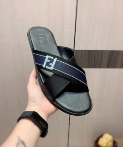 Luxus Fendi Hausschuhe Neue FENDI Hausschuhe Neuerscheinung gleiches