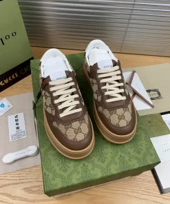 Premium Gucci Sneaker weiß Sneaker leicht weiß Real Price jetzt