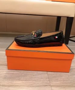 Luxury Gucci Loafer Loafersshoe präsentiert neueste Serie Obermaterial