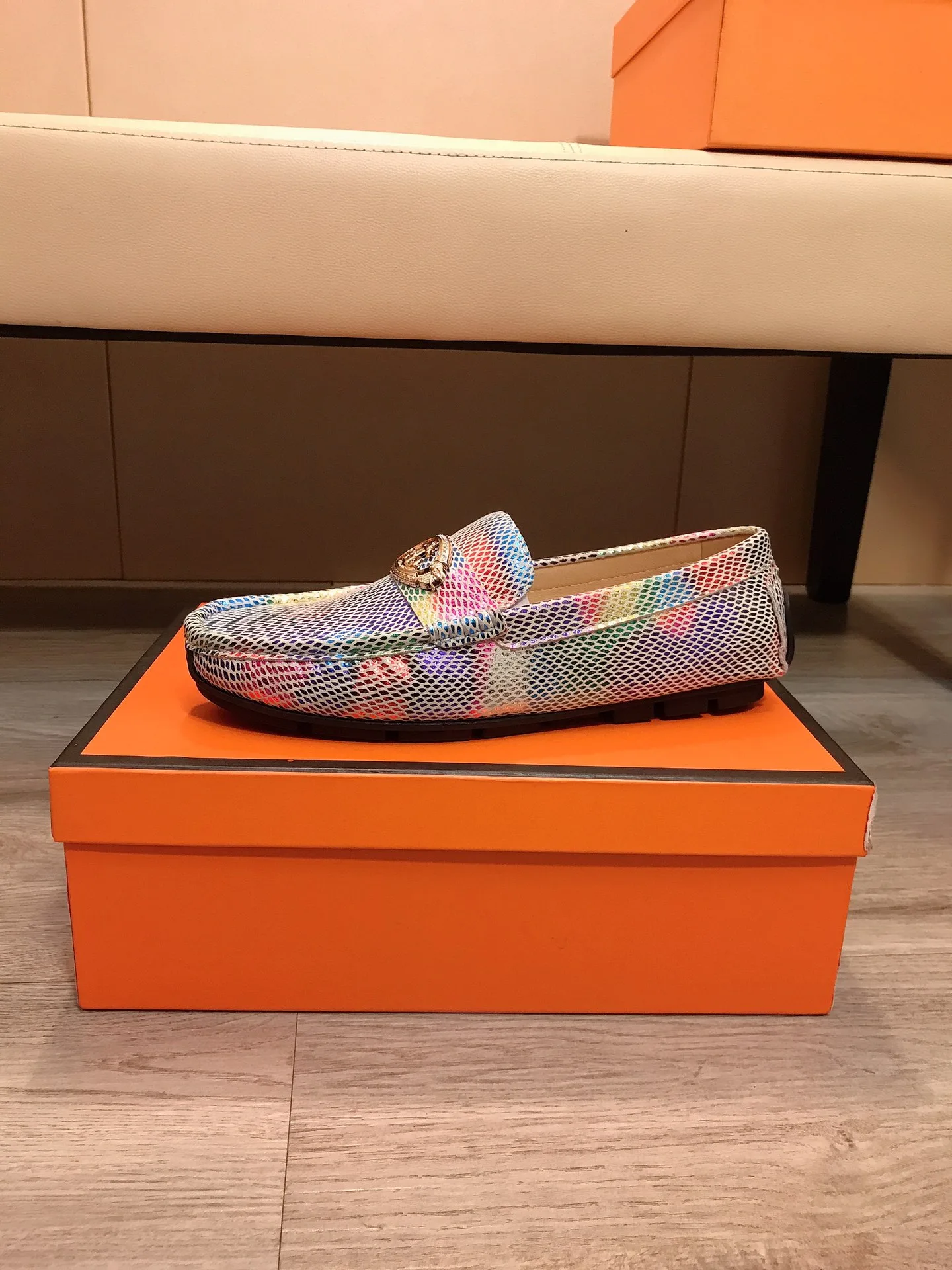 Hochwertiger Versace Loafer neu