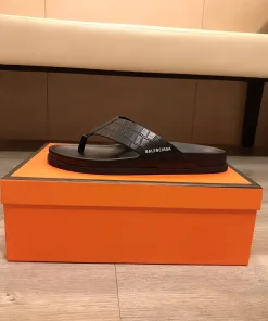 Luxus Balenciaga Hausschuhe Sommerliches Obermaterial aus importiertem italienischem Qualitätsmaterial