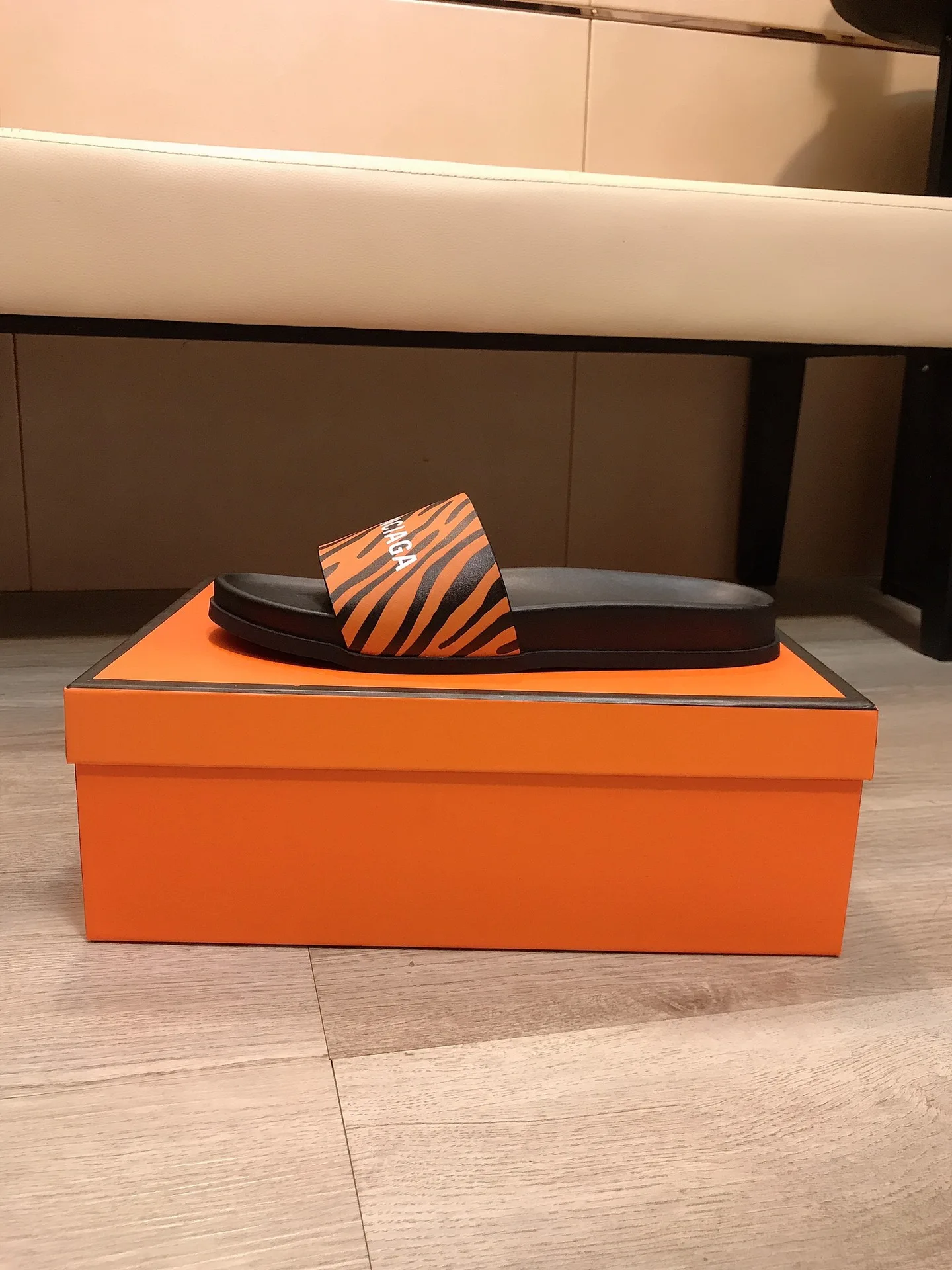 Luxus Balenciaga Hausschuhe Hausschuhe Obermaterial importiertem italienischem Qualität