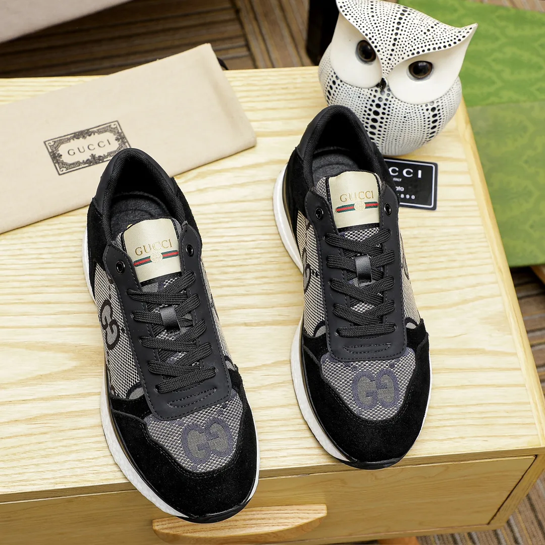 Luxury Gucci HerrenFreizeitschuhe Lässige Schuhe gleichen Stil offiziell