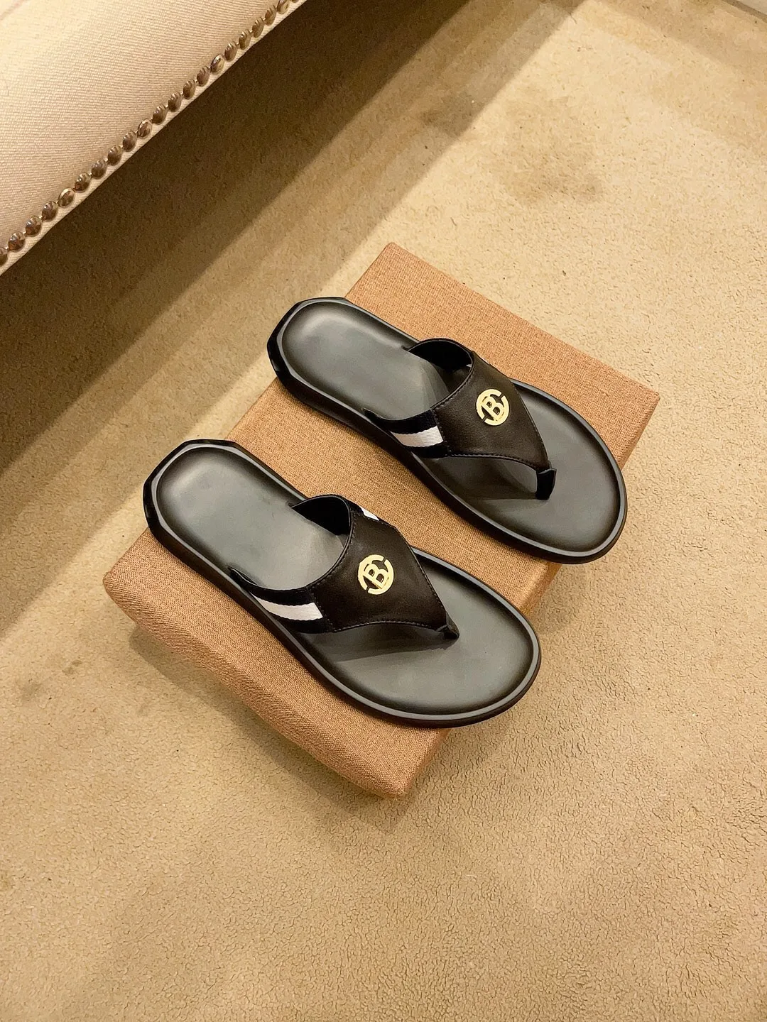 Luxury Bally Hausschuhe eine Premiummarke präsentiert ihre neueste