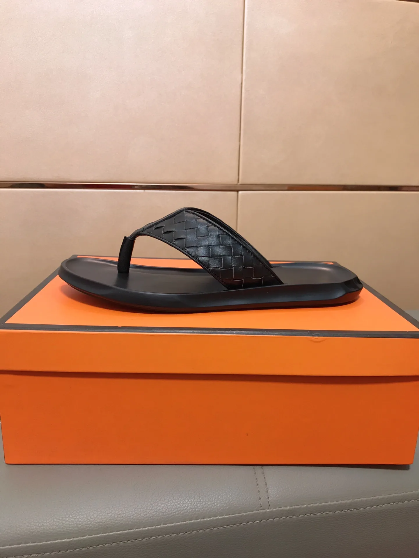 Luxus Fendi Hausschuhe Lässige Hausschuhe klassische hohe Qualität