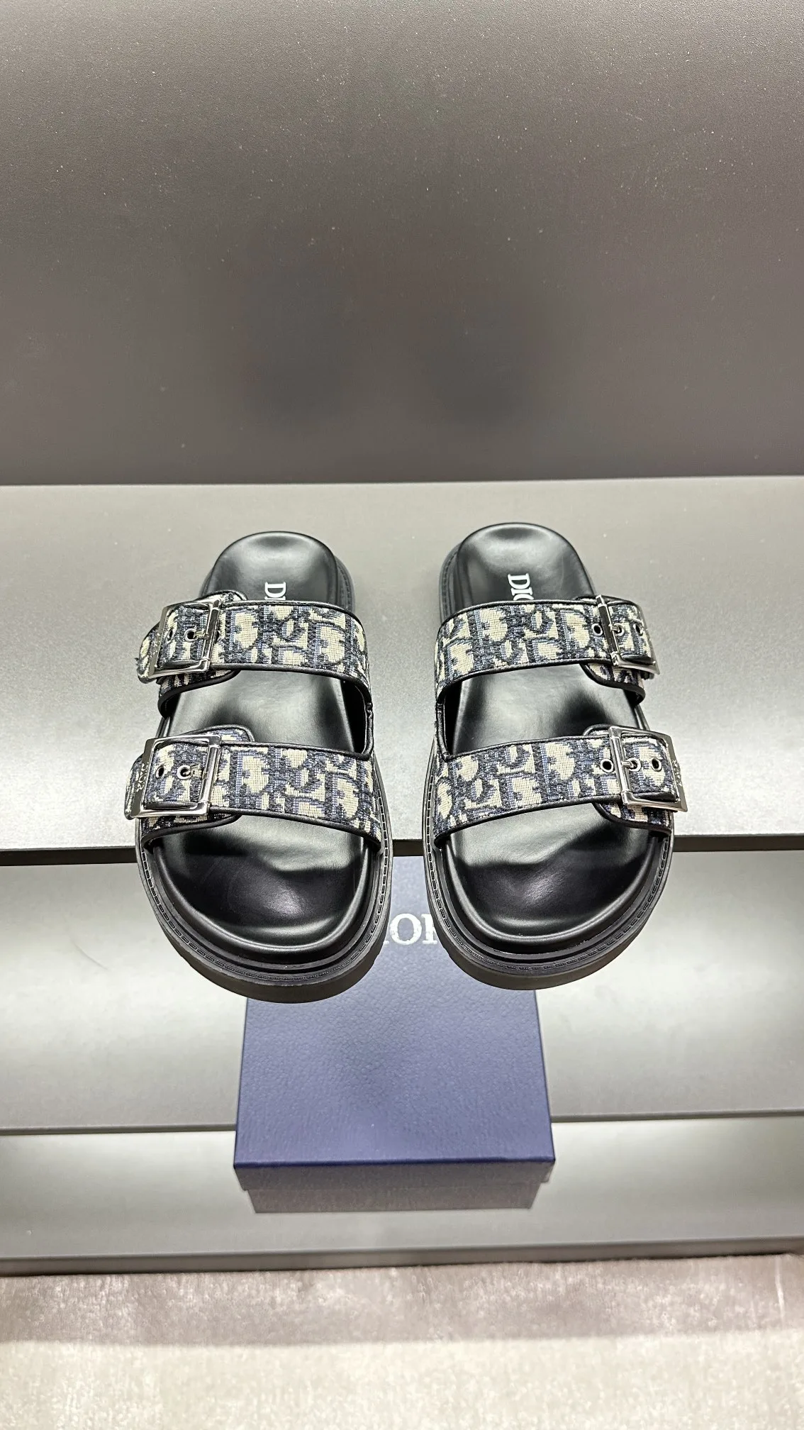 Hochwertige Dior Sandalen Größen Neuestes Eigenentwicklung Diese Dior