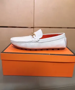 Hochwertiger Louis Vuitton Loafer Lässiger Loafer aus Obermaterial geprägtem Futter