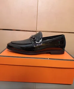 Premium Armani Lederschuhe Ästhetisch Obermaterial Rindsleder besticht durch