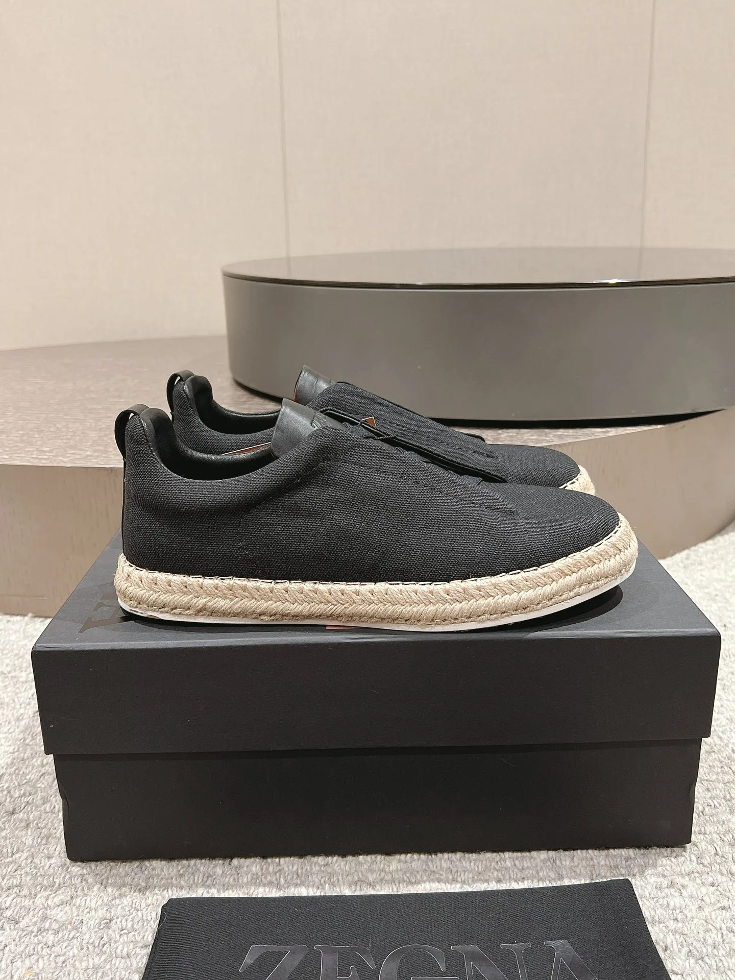 Hochwertige Zegna Freizeitschuhe Lederschuhe Trile Stitch eleganter Freizeitschuh ikonischen