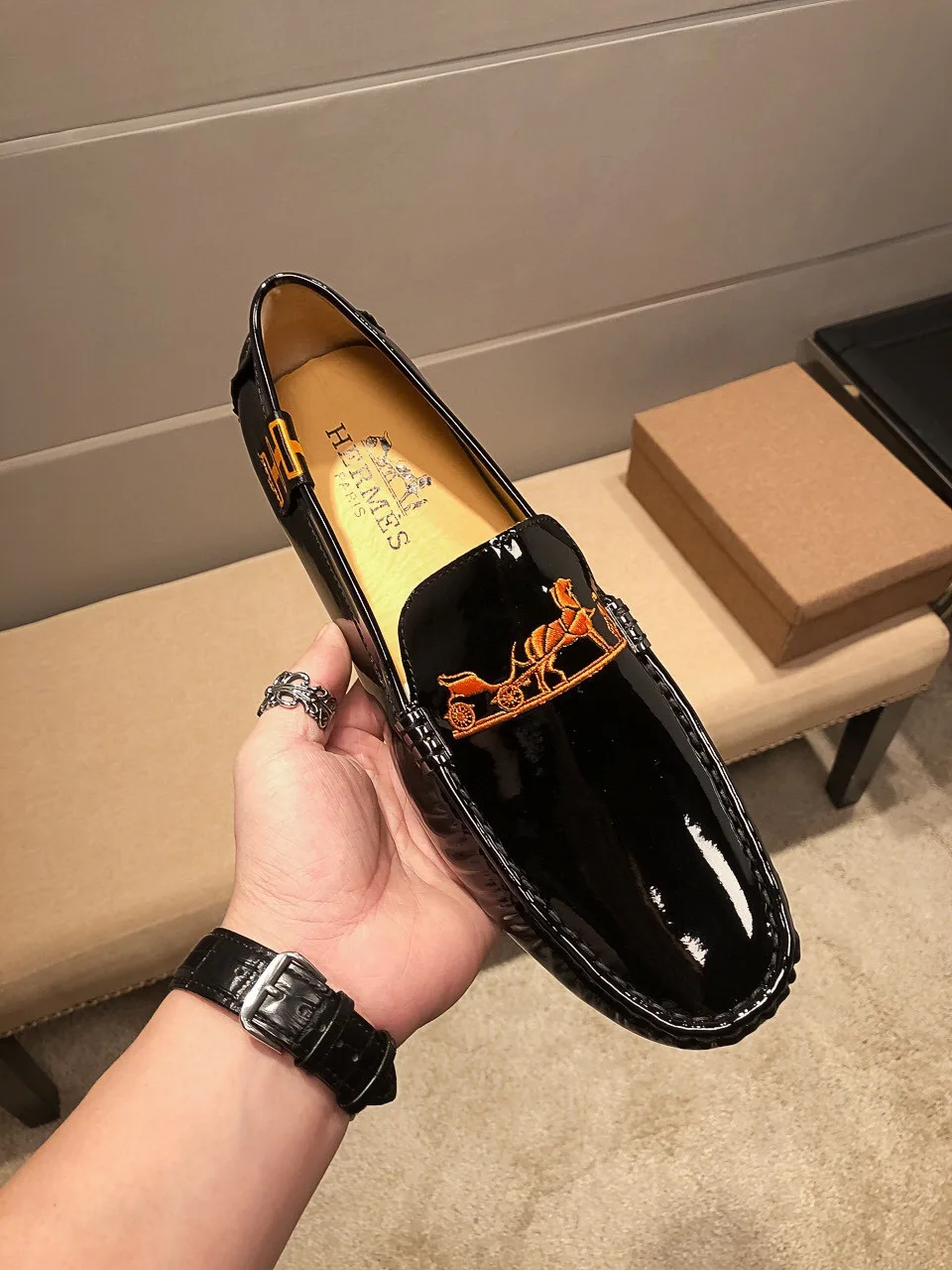 Luxury Hermes Slipper Laufschuhe Offizieller Modische Standardgrößen
