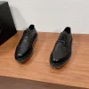 Hochwertige Prada Lederschuhe luftgepolsterte Schuhe Freizeitschuhe aus Leder Artikelnummer Prada Leder Luftpolsterung Originale