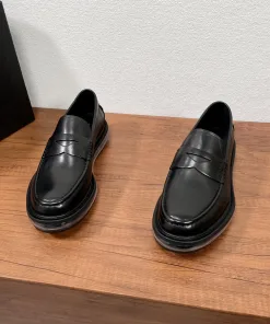 Luxus Prada Slipper Lederschuhe Freizeitschuhe aus Leder Artikelnummer Prada Herren Lederschuhe luftgepolsterte