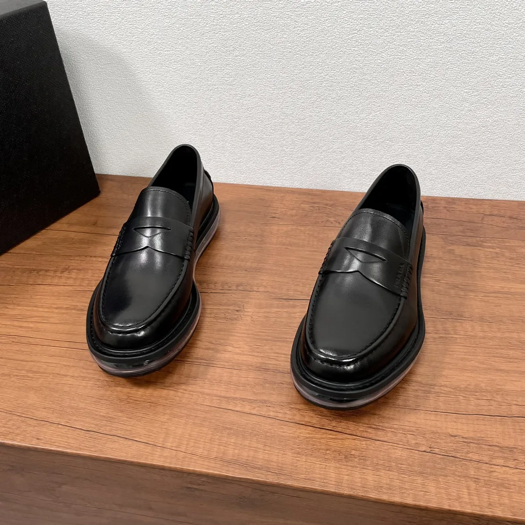 Luxus Prada Slipper Lederschuhe Freizeitschuhe aus Leder Artikelnummer Prada Herren Lederschuhe luftgepolsterte