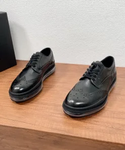 Luxus Prada Lederschuhe Freizeitschuhe aus Leder Artikelnummer Prada Classic Leder Gefertigt