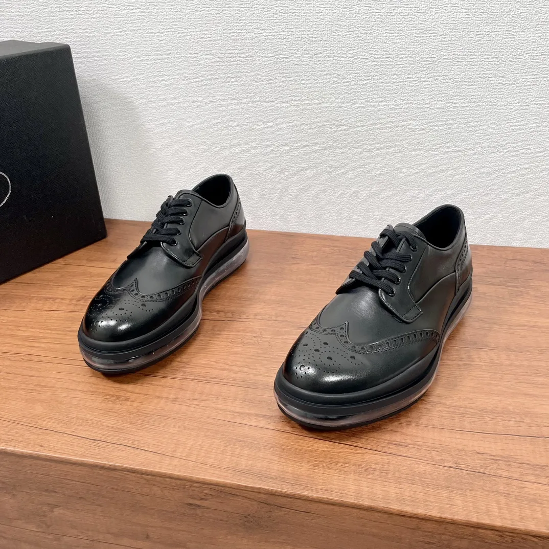 Luxus Prada Lederschuhe Freizeitschuhe aus Leder Artikelnummer Prada Classic Leder Gefertigt