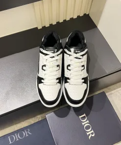 Premium Dior HighTopSneaker sind eine neue Ergänzung Kollektion