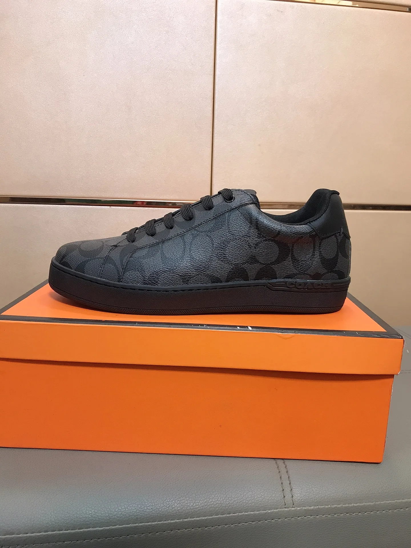 Premium Trainer Turnschuhe Lässige Schnüren stylisch jede Jahreszeit