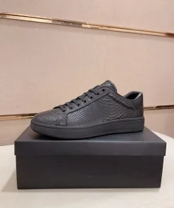 Premium Armani Lederschuhe neuestes Modell jetzt Boutiquen Obermaterial