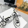 Hochwertige Chanel Turnschuhe Originalpreis Double Schnürschuhe eckiger Spitze
