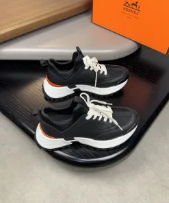 Premium Hermes Turnschuhe Hochwertiges einteiliges Obermaterial Innenfutter elastischem